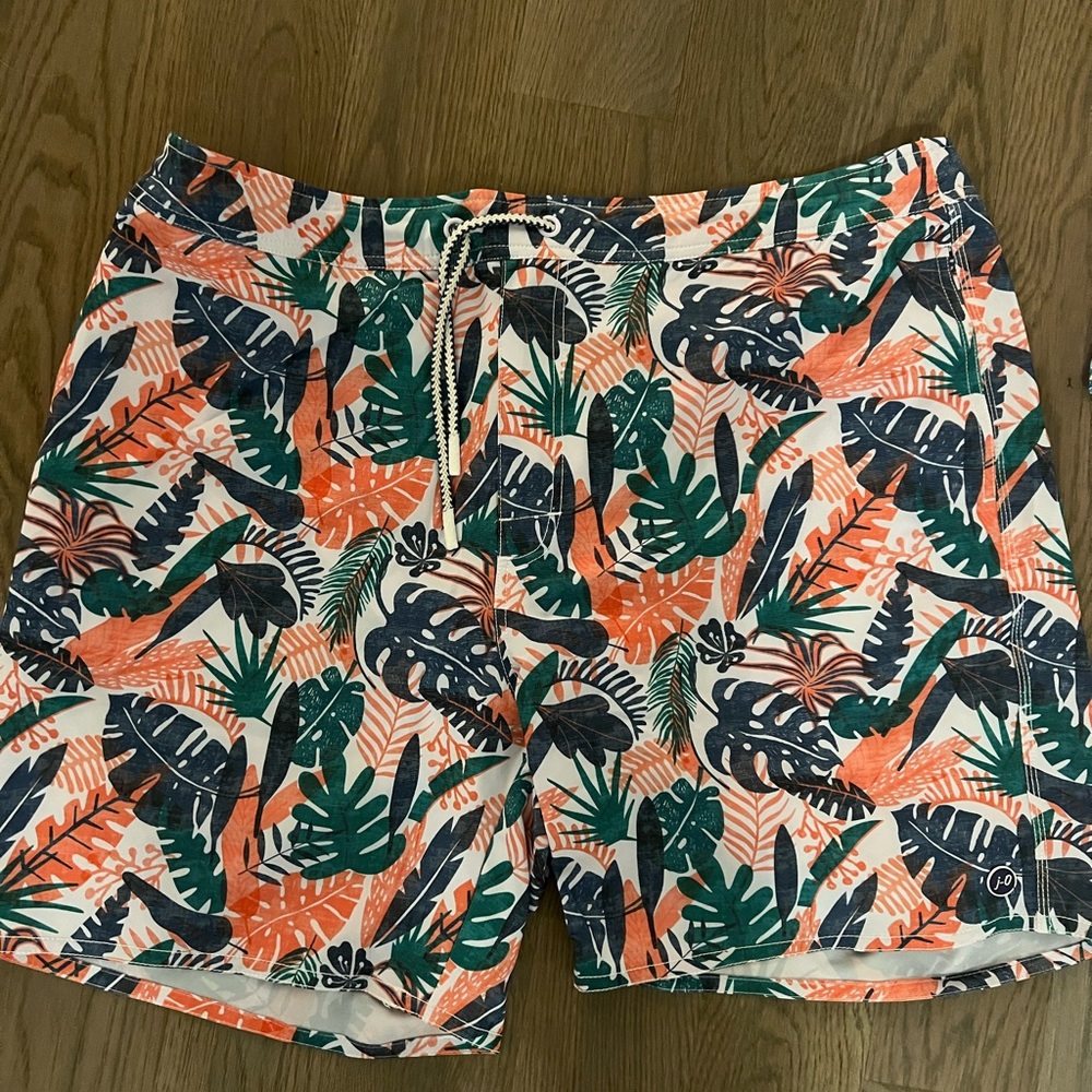 NWT Men’s Johnnie-O Swimsuit XXL